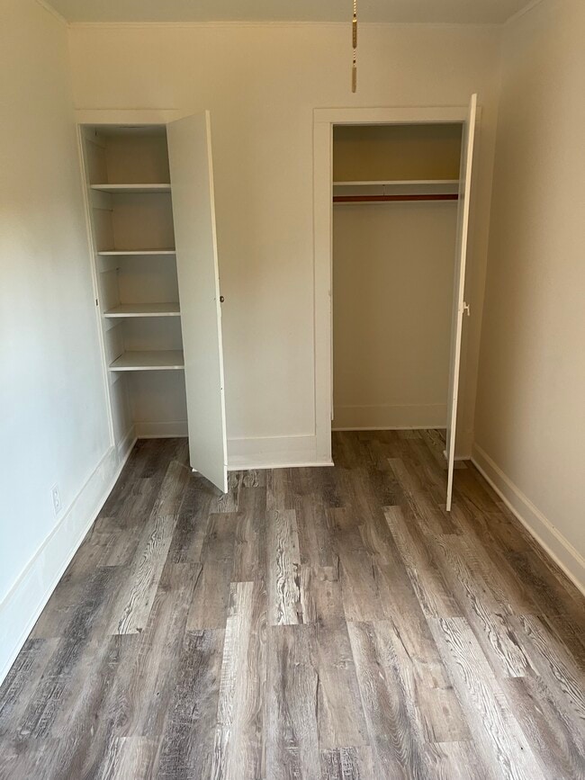 Photo - 5564 River Rd Unit 3