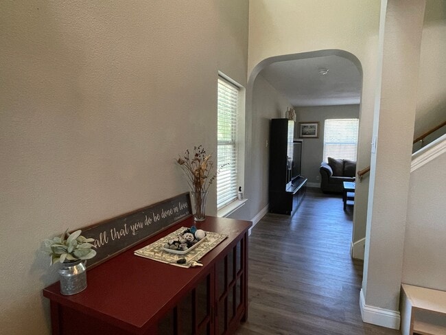 Photo - 10506 Tiger Way