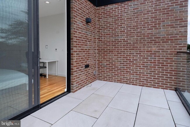 Photo - 45 Spring St Unit 5