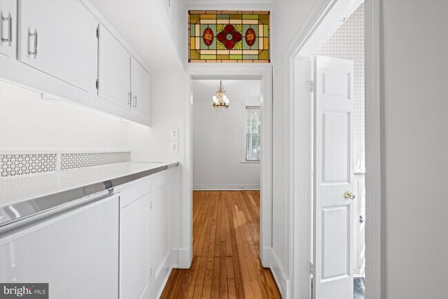 Photo - 1423 34th St NW