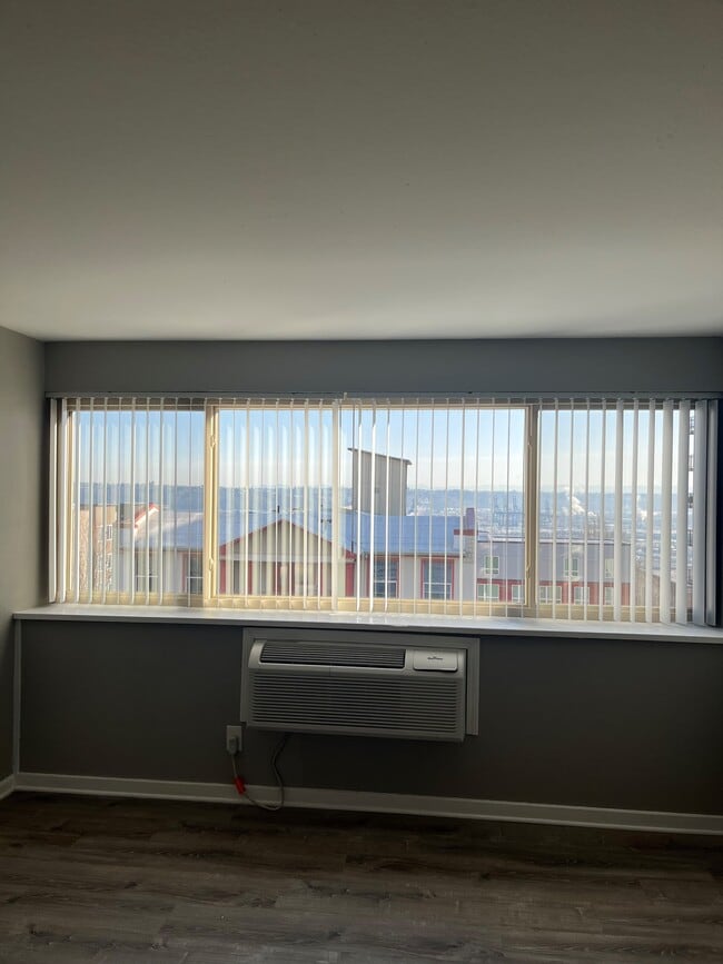 Photo - Cambridge Apartments