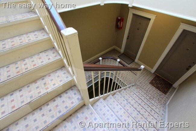 Photo - 30 Langdon St Unidad #16