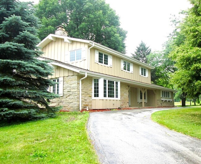 Building Photo - 3431 W Colette Ct Rental