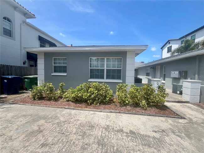 Photo - 505 S Westland Ave