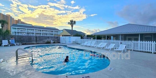 Building Photo - 17642 Front Beach Rd Unit I7 Rental