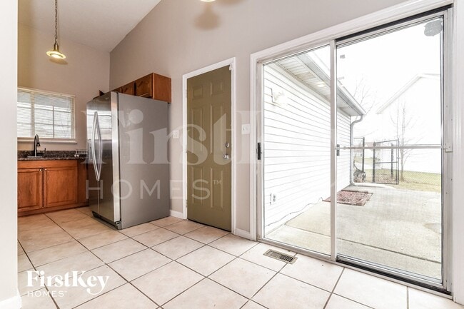Photo - 3703 Bonn Blvd