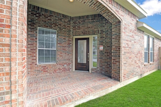 Photo - 19227 Countryhills Ct