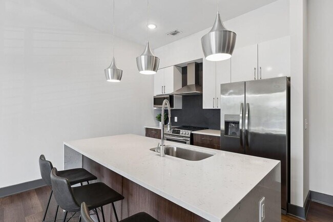 Photo - 112 Rogers St NE Unit 210