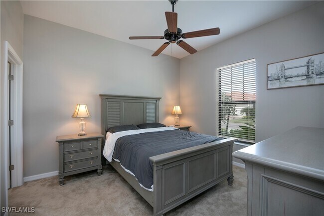 Photo - 1466 Artesia Dr W