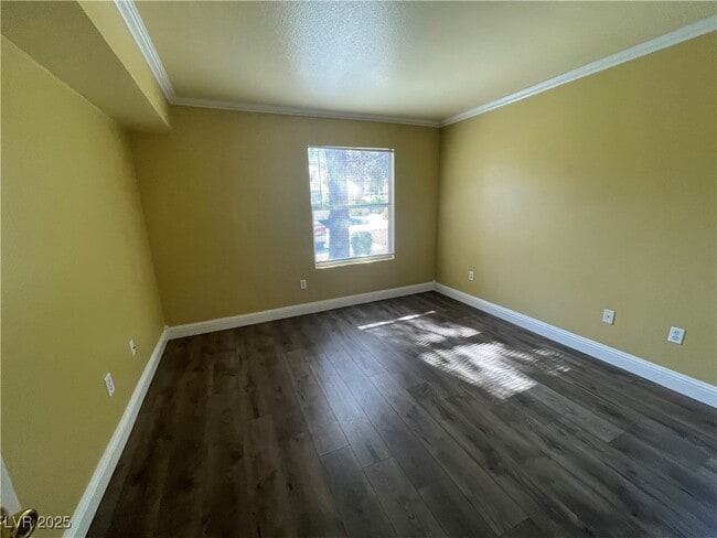 Photo - 1150 N Buffalo Dr Unidad 1041