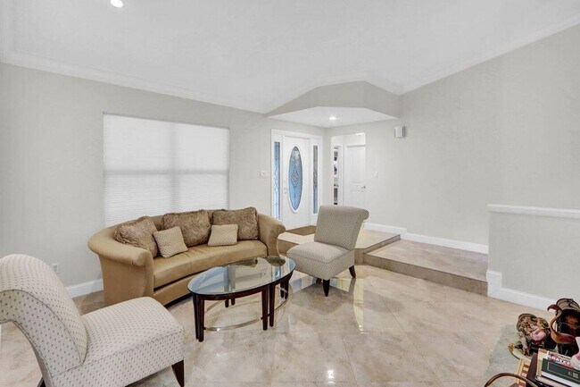 Photo - 2665 NW 41st St