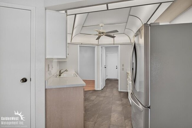 Photo - Spacious 2Bdm 2Ba Sun City Home with Vaulted Ceilings, Private Covered Patio & Garage - LOCATED I...