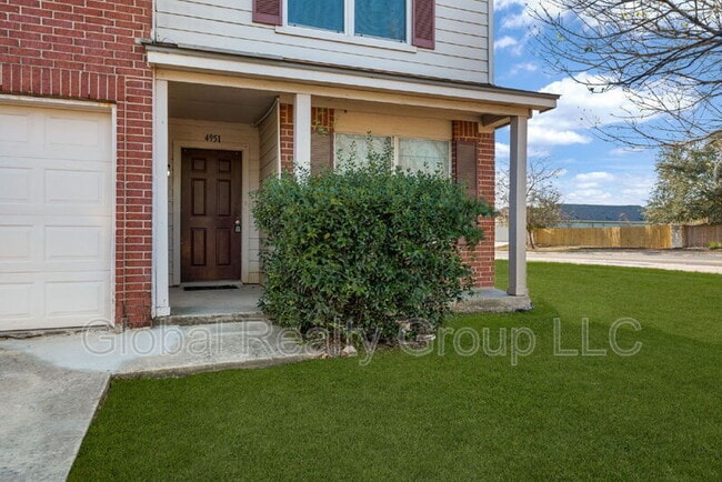 Photo - 4951 Orchid Star