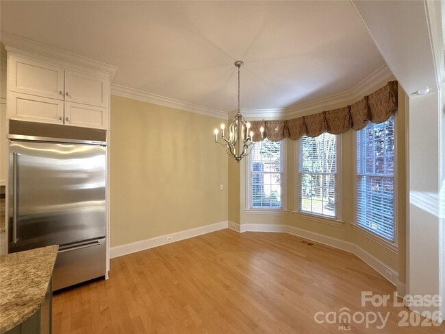 Photo - 1109 S Kings Dr