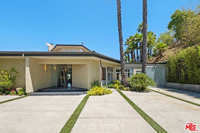 Photo - 2625 Mar Lu Dr