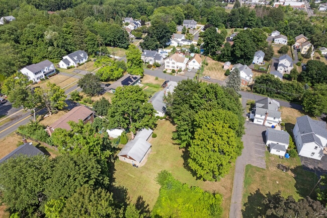 Photo - 160 Beecher St