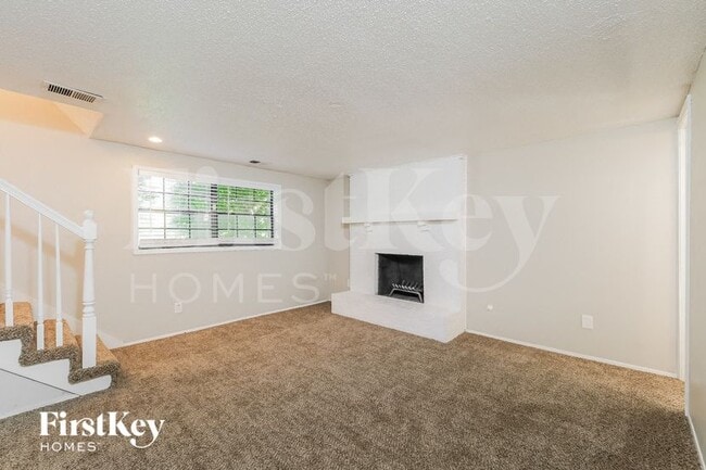 Photo - 6404 E 140th Terrace