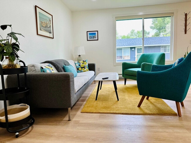 Photo - 2615 West St Unidad ID1352417P