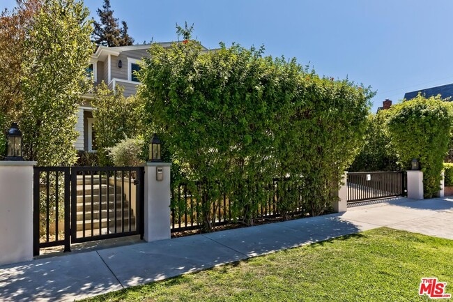 Photo - 4306 Forman Ave