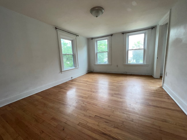 Photo - 1411 Dunnsville Rd Apartment Unit 2