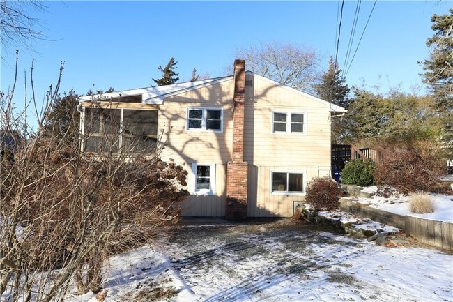 Photo - 84 Neptune St