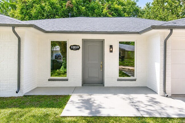 Photo - 13619 Elm Ct