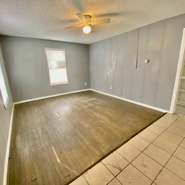 Photo - 2814 Grinnell St