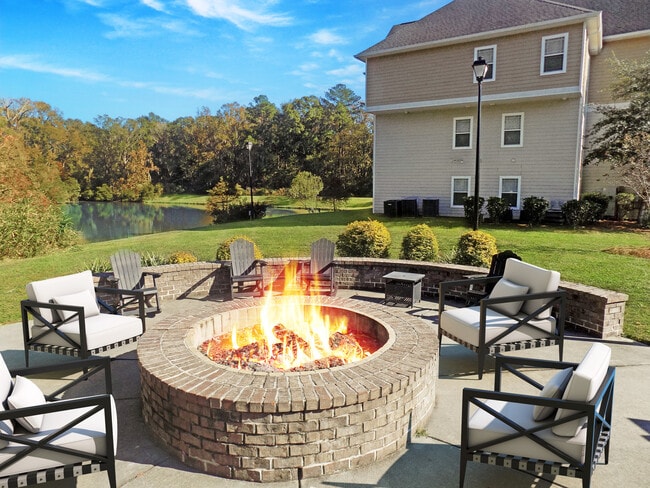 Photo - Latitude at Richmond Hill