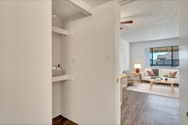 Tesoro Apartments