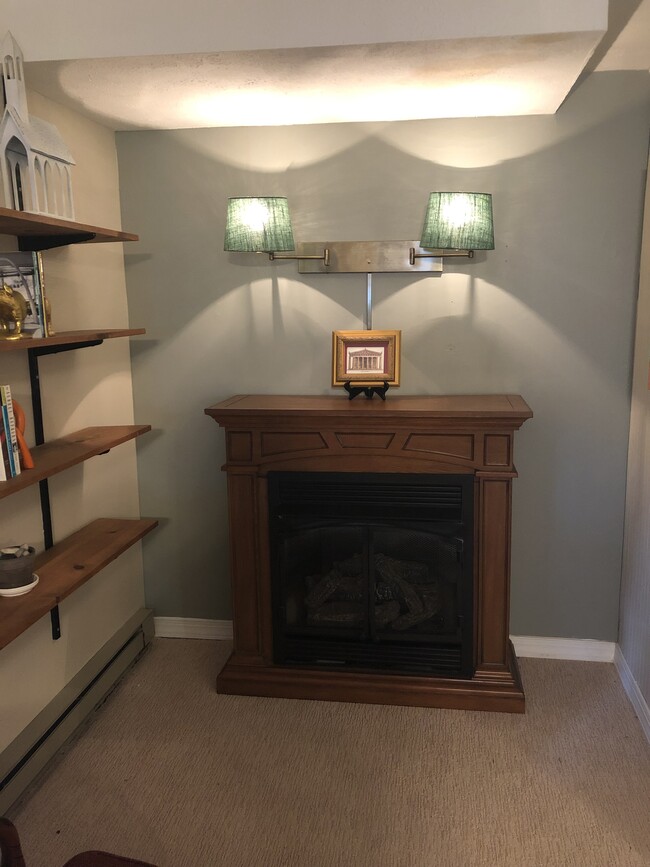 Photo - 104 Edgewood Ct Unit Studio Apartment