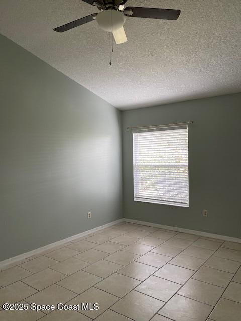 Photo - 874 Brookview Ln