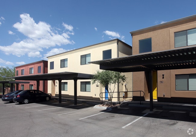 Photo - Casa Belleza Townhomes