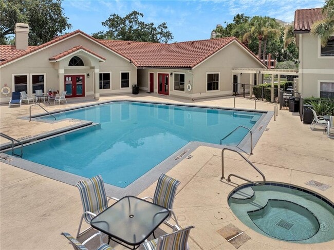 Photo - 3028 Parkway Blvd Unit 301