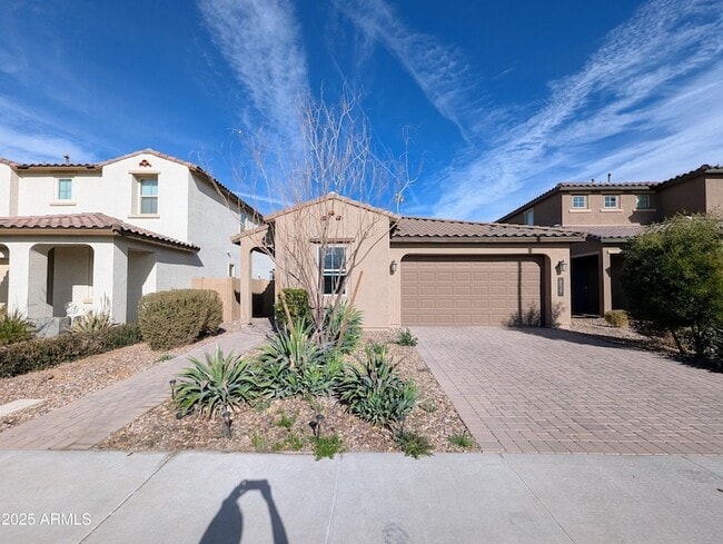 Photo - 4827 S 117th Ave