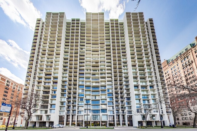Photo - 3200 N Lake Shore Dr Unit 710