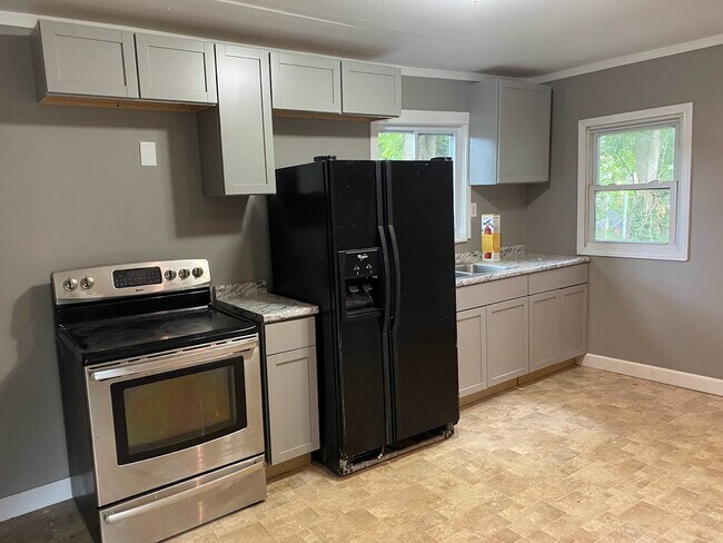 Photo - 7061 Idlewild Ave