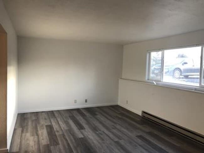 Photo - 215 8th St Unit 2
