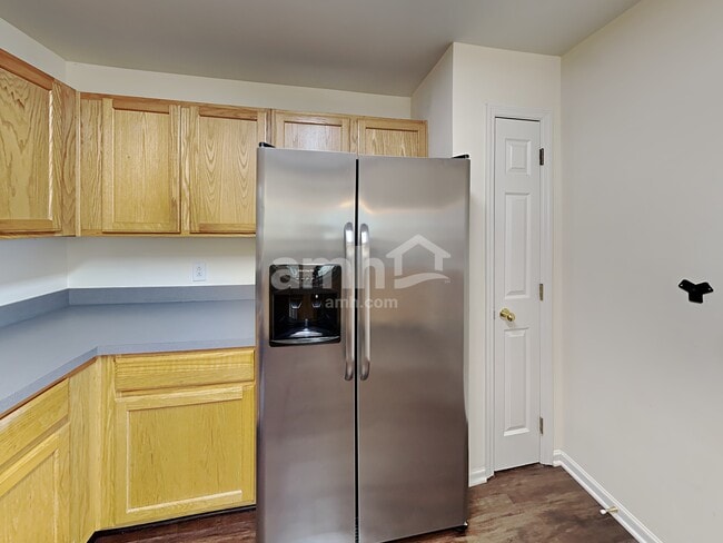 Photo - 605 Daniel Ct