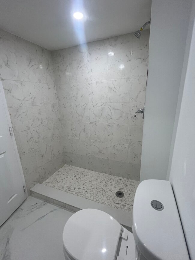 Photo - 4594 NW 79th Ave Unidad 1D