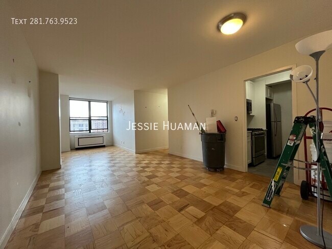 Photo - 247 W 87th St Unidad 14CC