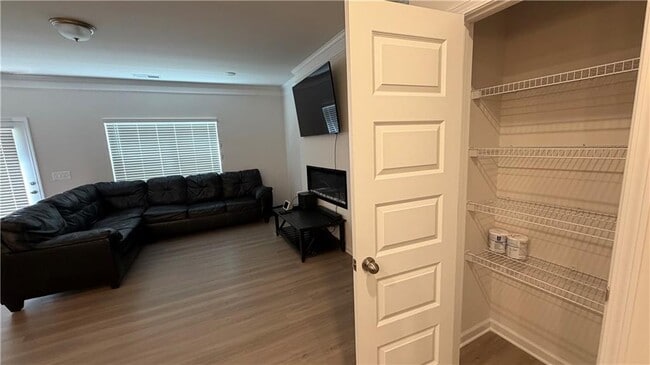 Photo - 3587 Fairhaven Dr