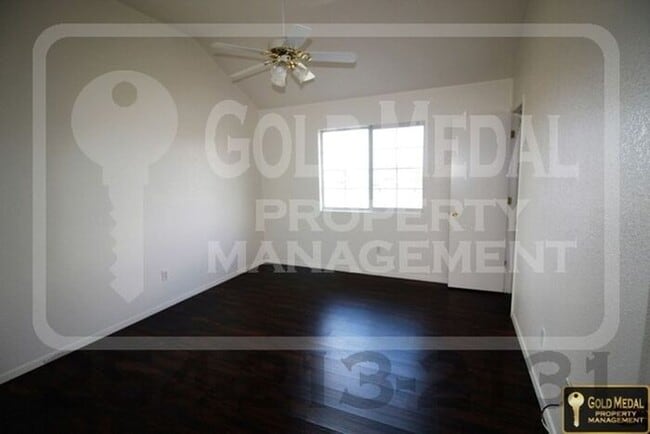 Photo - 1208 Industrial Blvd