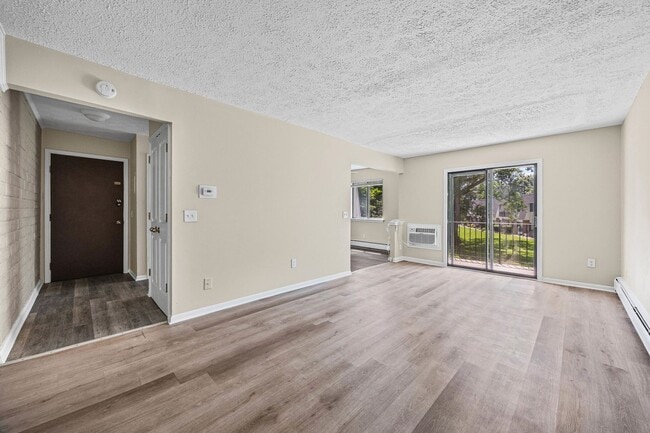 30 Stenwick Dr Unit E