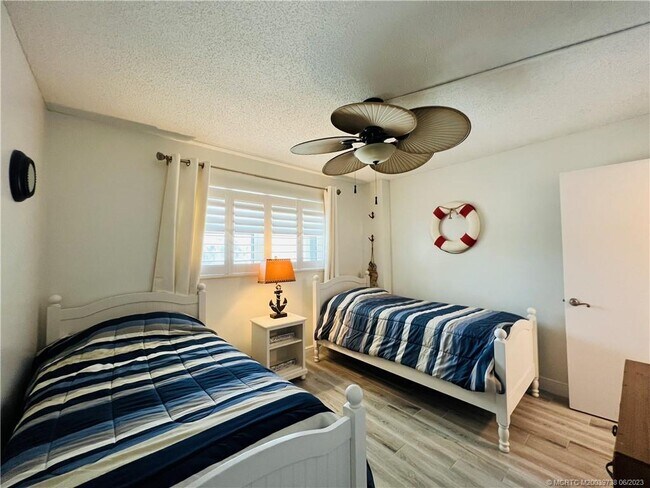 Photo - 9490 S Ocean Dr Unit 213