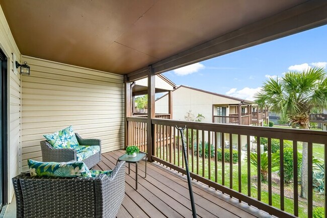 Photo - 17620 Front Beach Rd Condo