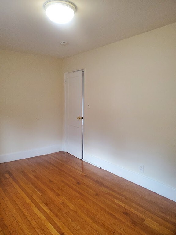 Photo - 11 Victory Rd Unidad 28