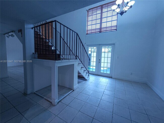 Photo - 10907 N Kendall Dr