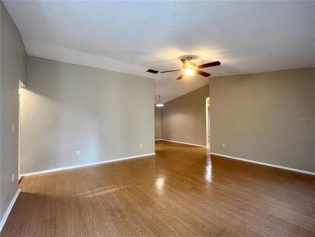 Photo - 606 Cedar Grove Dr