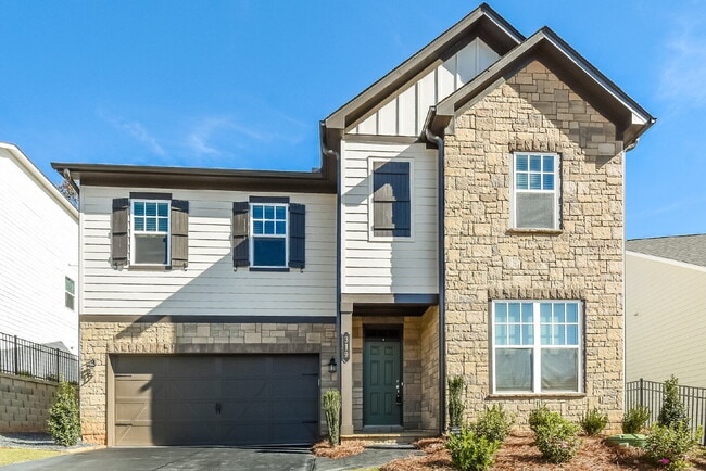 Building Photo - 319 Foxhill Dr