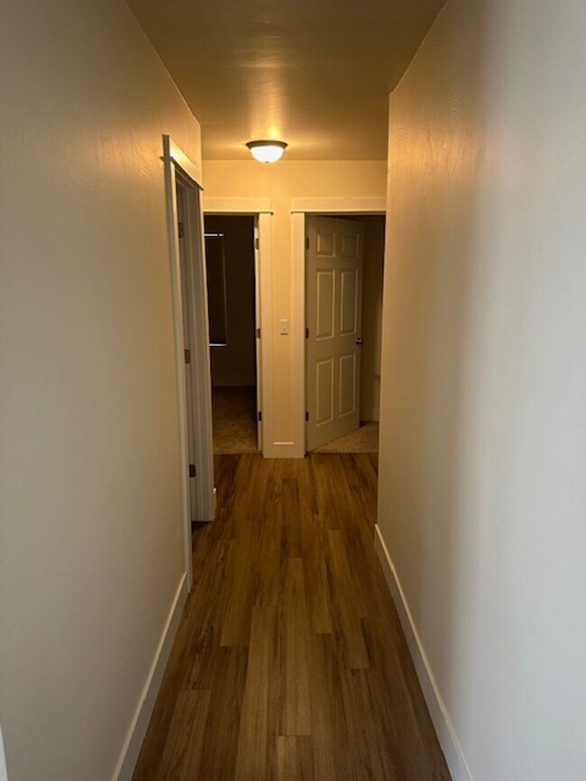 Photo - Charming 4-Bedroom Home with Modern Comfor...